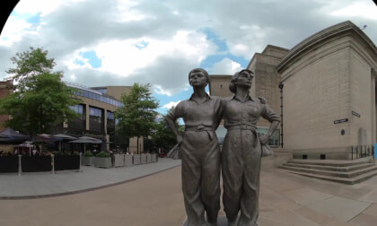 City hall statue VR Video City hall statue VR