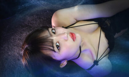 ROCKIT GIRL - Silence VR Video ROCKIT GIRL - Silence VR