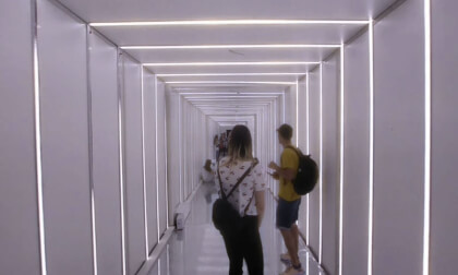 [Epileptic Warning] -Light Vectors- by Andrei Cozlac and Alexandros Raptis