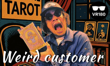 自作のタロットカードをやたらと自慢する変な客  A weirdo who won’t stop bragging about their homemade tarot cards. VR Video 自作のタロットカードをやたらと自慢する変な客  A weirdo who won’t stop bragging about their homemade tarot cards. VR