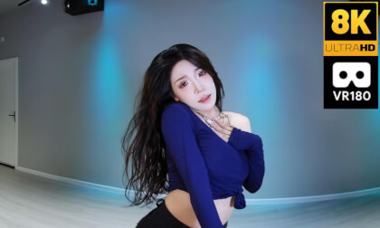 Xiaoyuan dancing in jeans 03 VR Video Xiaoyuan dancing in jeans 03 VR