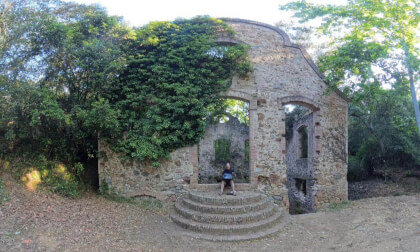 Música con Handpan en un Bosque Mágico font Corominas (Girona) VR Video Música con Handpan en un Bosque Mágico font Corominas (Girona) VR