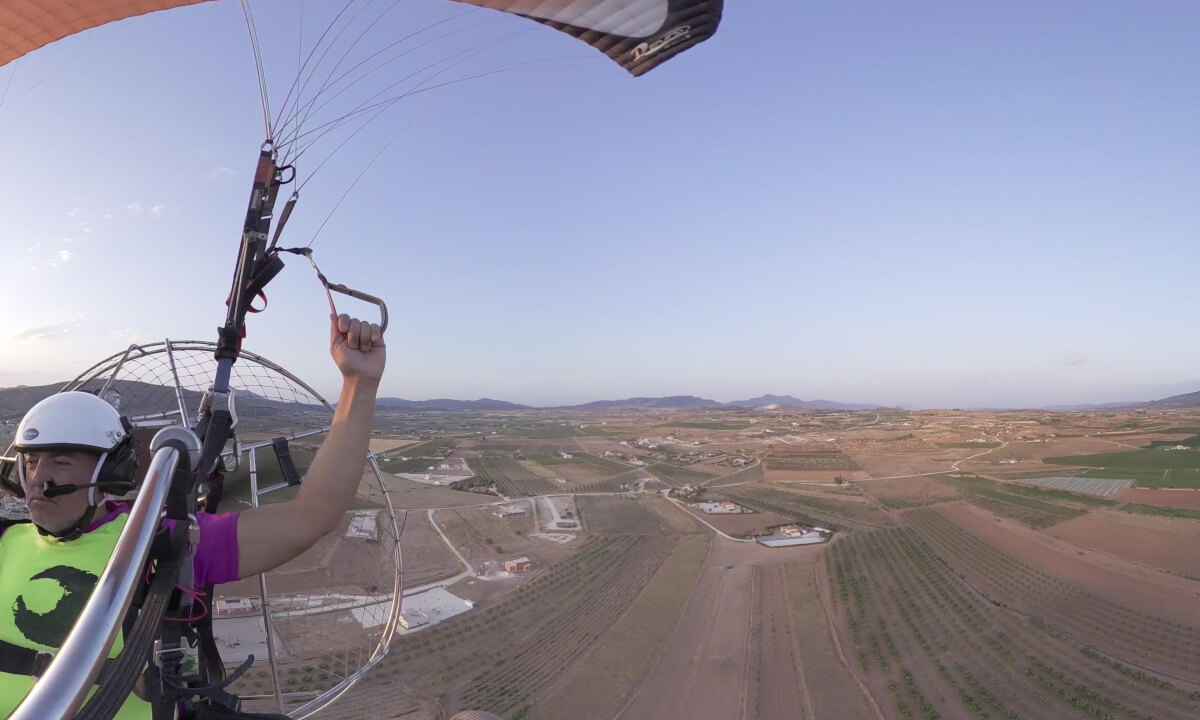 ⚡ Short 360º Paramotor Flight – Fuel Almost Gone over Pinoso!