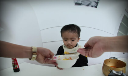 MUKBANG baby cute VR Video MUKBANG baby cute VR