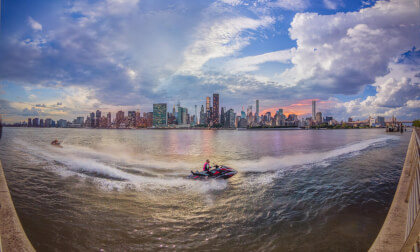 Panoramic Manhattan Skyline Day & Night | 14K VR180 Timelapse shot on Q3 Ultra VR180 VR Video Panoramic Manhattan Skyline Day & Night | 14K VR180 Timelapse shot on Q3 Ultra VR180 VR