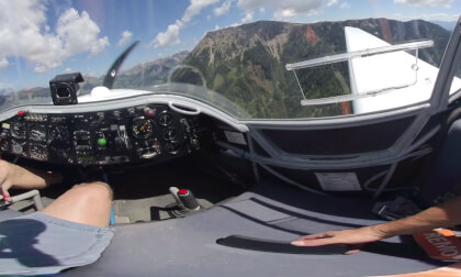 A flight with the motor glider through the Styrian mountains. VR Video A flight with the motor glider through the Styrian mountains. VR