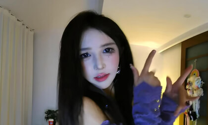 YunYunZi_Dance_25-1-27-1_4 VR Video YunYunZi_Dance_25-1-27-1_4 VR