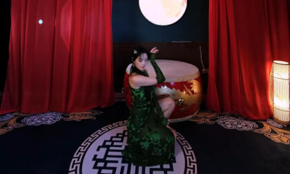 狸妖妖liyaoyao 20250527001 Like a Cat 3D VR 180 8K VR Video 狸妖妖liyaoyao 20250527001 Like a Cat 3D VR 180 8K VR