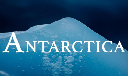 Antarctica 4K – Relaxing Scenery & Hidden Gems with Calming Music VR Video Antarctica 4K – Relaxing Scenery & Hidden Gems with Calming Music VR