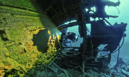 Okinawa - wreck 45m depth USS Emmons VR Video Okinawa - wreck 45m depth USS Emmons VR