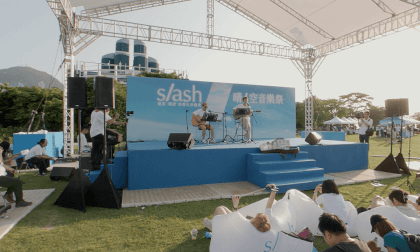 (3D180 8K30P) slash Blue Sky Music Festival - Kimman Wong