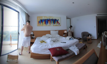 Slides, Laughter & Pure Joy – A Baby’s Big Day at the Play Zone! 🎠👶 VR Video Slides, Laughter & Pure Joy – A Baby’s Big Day at the Play Zone! 🎠👶 VR