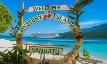 Mystery Island Vanuatu in 360° | Deserted Paradise from a Cruise Stop VR Video Mystery Island Vanuatu in 360° | Deserted Paradise from a Cruise Stop VR
