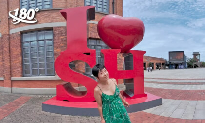 The Combination of Art and Shopping: Yangshupu Outlets The Combination of Art and Shopping: Yangshupu Outlets