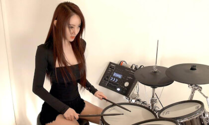 Your Betrayal VR Video Your Betrayal VR