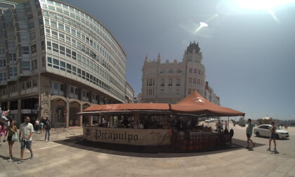Feira das Marabillas (28). A Coruña (VR180 3D)