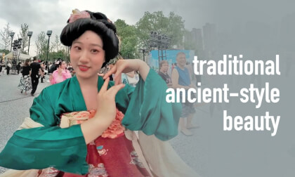 Ancient Chinese beauty in plain attire VR Video Ancient Chinese beauty in plain attire VR