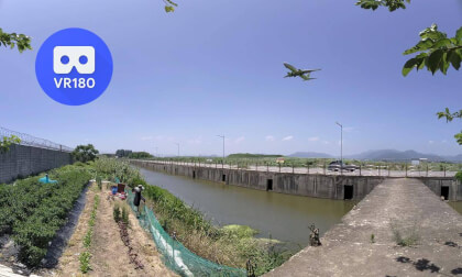 Circling Approach to Gimhae Airport | 8K 3D VR180 Circling Approach to Gimhae Airport | 8K 3D VR180