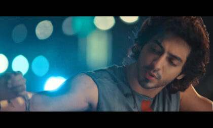 Saiyaara Title Song   Ahaan Panday, Aneet Padda   Tanishk Bagchi, Faheem A, Arslan N   Irshad Kamil_Full_SBS VR Video Saiyaara Title Song   Ahaan Panday, Aneet Padda   Tanishk Bagchi, Faheem A, Arslan N   Irshad Kamil_Full_SBS VR