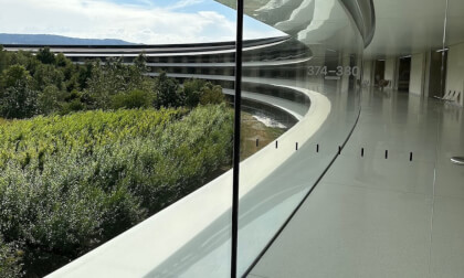 Inside Apple Park - WWDC23 - Apple Vision Pro VR Video Inside Apple Park - WWDC23 - Apple Vision Pro VR