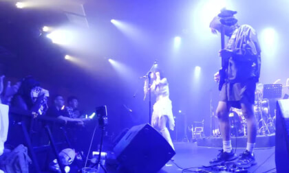 LinGo 8.2 「怪獣の花唄」Beijing mask stage VR Video LinGo 8.2 「怪獣の花唄」Beijing mask stage VR