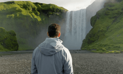 Skogafoss Waterfall in Iceland VR Video Skogafoss Waterfall in Iceland VR