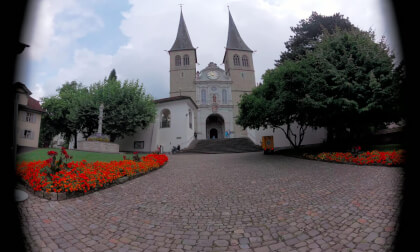Katholische Kirche Stadt Luzern-Schweiz  2 VR1803D VR Video Katholische Kirche Stadt Luzern-Schweiz  2 VR1803D VR
