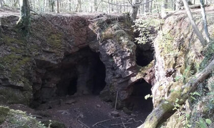 20210519-3-Bears-Cave.vr 20210519-3-Bears-Cave.vr