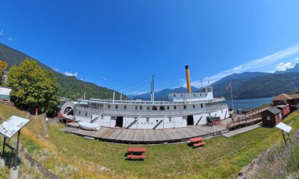 Take a Tour of the S.S. Moyie in Kaslo, British Columbia (8k, 360) Take a Tour of the S.S. Moyie in Kaslo, British Columbia (8k, 360)