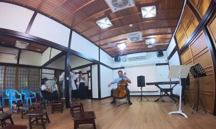 Father Cello Performance 360 VR 20240427 VR Video Father Cello Performance 360 VR 20240427 VR