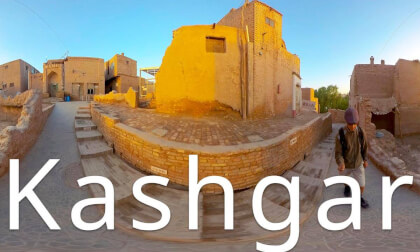Kashgar,Xinjig,China-walking the ruined and new old town
