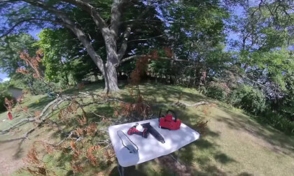 Milwaukee 2826-20C M18 FUEL 12" Top Handle Chainsaw - Unboxing Review VR 3D 180 VR Video Milwaukee 2826-20C M18 FUEL 12" Top Handle Chainsaw - Unboxing Review VR 3D 180 VR