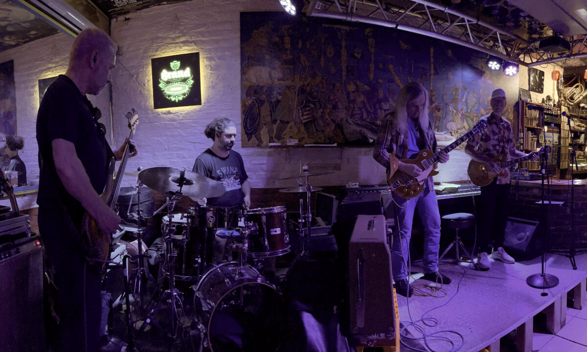 RocknGroll VR The Supernatural in VR180 with Binaural 3D Sound