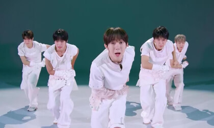 NCT WISH (엔시티 위시) 'COLOR'| STUDIO CHOOM ORIGINAL |Converted 60FPS 3D VR VR Video NCT WISH (엔시티 위시) 'COLOR'| STUDIO CHOOM ORIGINAL |Converted 60FPS 3D VR VR