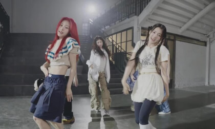 AtHeart 앳하트 ‘Push Back’ Official Performance Video |Converted 60FPS 3D VR VR Video AtHeart 앳하트 ‘Push Back’ Official Performance Video |Converted 60FPS 3D VR VR