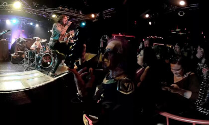 Live in Concert - Velvet Chains 360 in 4K, 60 FPS VR Video Live in Concert - Velvet Chains 360 in 4K, 60 FPS VR