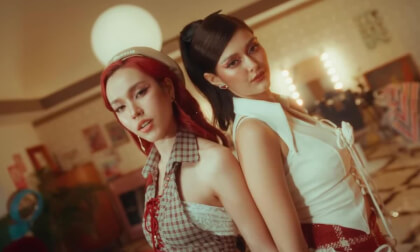 เพื่อนเตือนแล้ว ( Ignore ) - JustmineNika ( JMNK ) MV in 3D เพื่อนเตือนแล้ว ( Ignore ) - JustmineNika ( JMNK ) MV in 3D