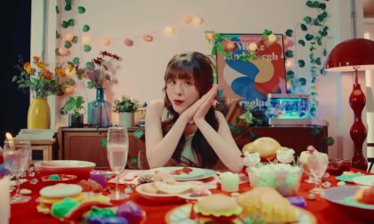 หัวหมู (born but with me) - Bell Warisara MV in 3D หัวหมู (born but with me) - Bell Warisara MV in 3D