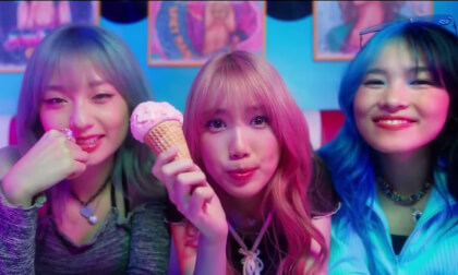 อันฟอล (Unfollow) - Slow Sundae CAC MV in 3D อันฟอล (Unfollow) - Slow Sundae CAC MV in 3D