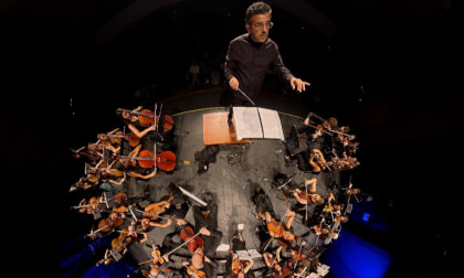 October (2000/2019) - Eric Whitacre VR Video October (2000/2019) - Eric Whitacre VR