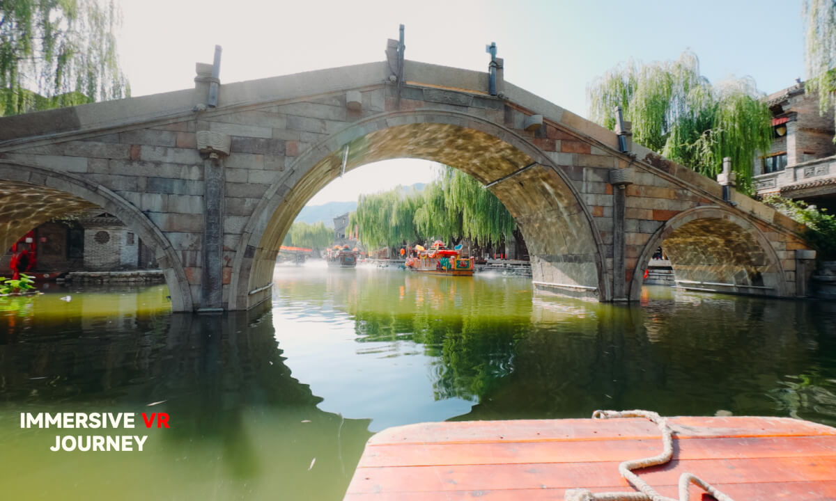 Boat Journey in a Chinese Ancient Town | 8K VR180