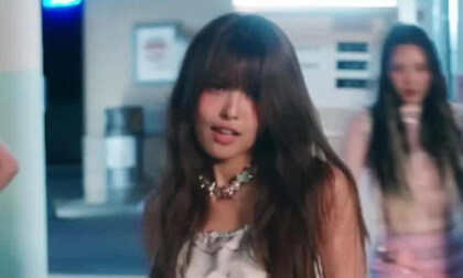 Momoland 모모랜드 - 'Rodeo' Performance Video |Converted 60FPS 3D VR VR Video Momoland 모모랜드 - 'Rodeo' Performance Video |Converted 60FPS 3D VR VR