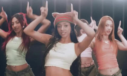 Katseye “Touch” Dance Practice Video (Moving Ver.) |Converted 60FPS 3D VR VR Video Katseye “Touch” Dance Practice Video (Moving Ver.) |Converted 60FPS 3D VR VR