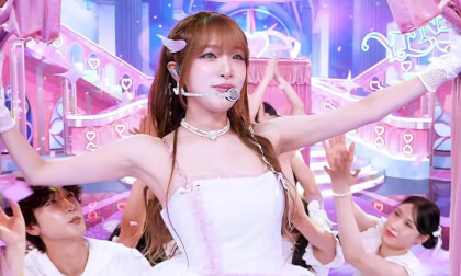 Yena 'Being A Good Girl Hurts' One Take Stage│@Sbs Inkigayo |Converted 60FPS 3D VR VR Video Yena 'Being A Good Girl Hurts' One Take Stage│@Sbs Inkigayo |Converted 60FPS 3D VR VR