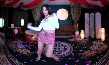 狸妖妖liyaoyao 20250925001 Phut Hon 3D VR 180 8K VR Video 狸妖妖liyaoyao 20250925001 Phut Hon 3D VR 180 8K VR