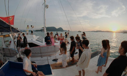 Langkawi Sunset Cruise兰卡威   落日巡航  美女 落日  鸡尾酒 Langkawi Sunset Cruise兰卡威   落日巡航  美女 落日  鸡尾酒