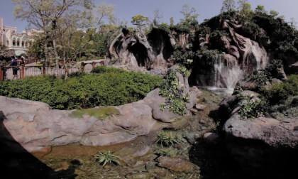 Disney in VR: 5-minute relax Tokyo Disney Springs Fountain Disney in VR: 5-minute relax Tokyo Disney Springs Fountain