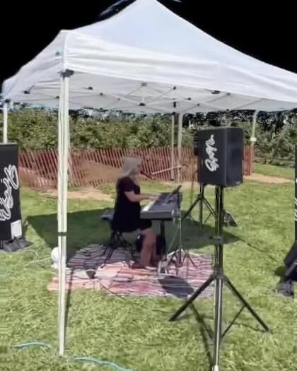 Musician Windy Hope 3D AI scan Musician Windy Hope 3D AI scan