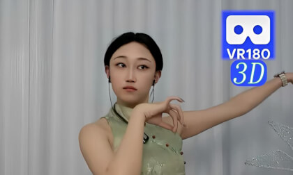 MiaoM_Dance_25-2-21-2 VR Video MiaoM_Dance_25-2-21-2 VR