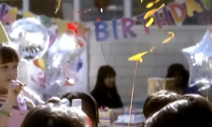 Korn - Freak On a Leash (Official HD Video)_Full-HD_55_5_RIGHT_ONLY_auto_v1.8.3_LRF_Full_SBS Korn - Freak On a Leash (Official HD Video)_Full-HD_55_5_RIGHT_ONLY_auto_v1.8.3_LRF_Full_SBS